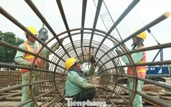 Thi công xuyên lễ tại 4 dự án cầu bắc qua Sông Hồng