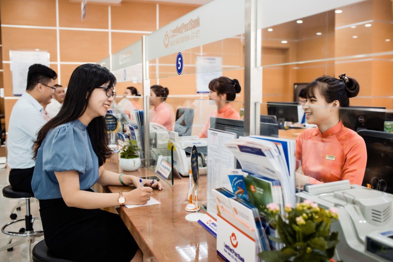 Tài chính - Ngân hàng - Cổ phiếu LPB của LienVietPostBank niêm yết trên sàn HOSE