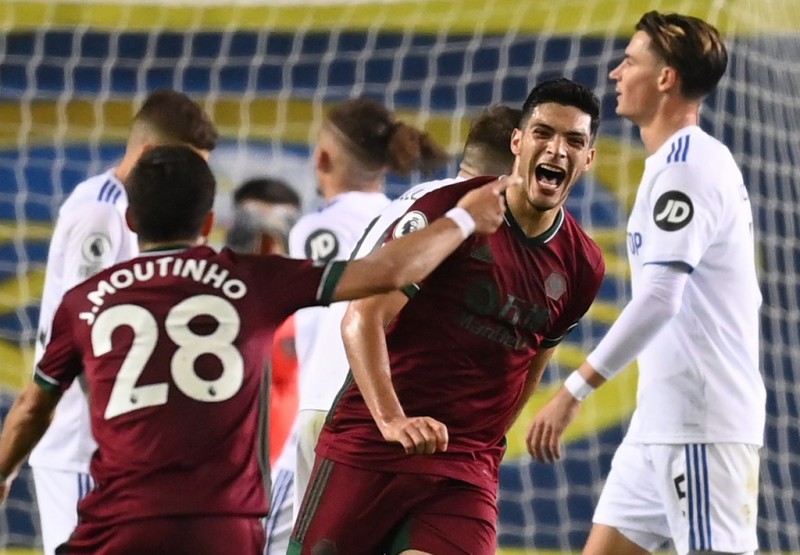 Leeds dau Wolverhampton anh 1