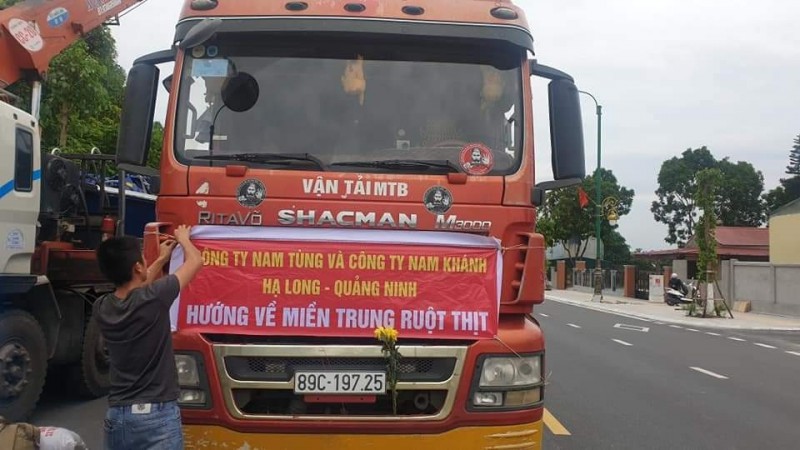 Tấm lòng, ấm lòng... Tấm lòng, ấm lòng...