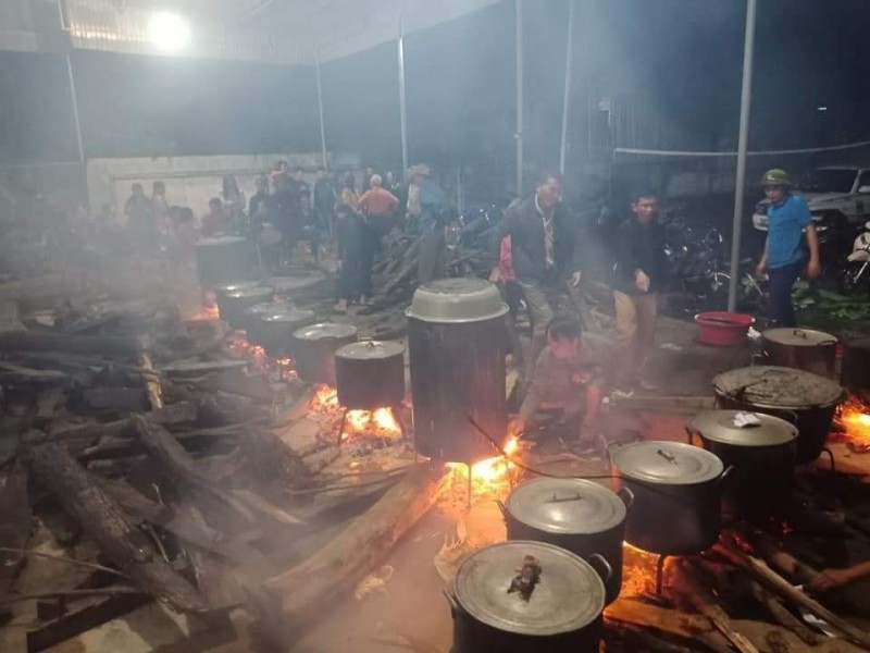 Tấm lòng, ấm lòng... Tấm lòng, ấm lòng...