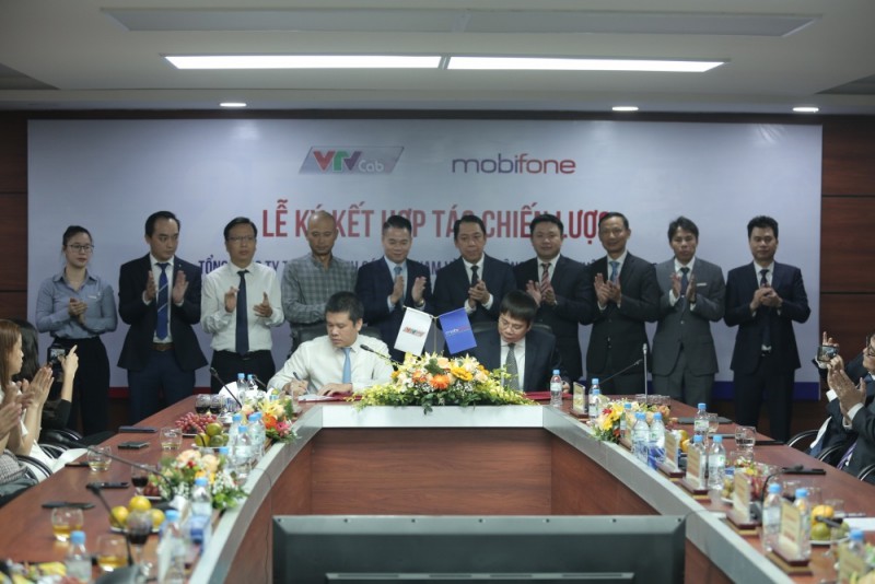 VTVcab và MobiFone hợp tác toàn diện, mở ra cơ hội phát triển mới trong công cuộc chuyển đổi số quốc gia VTVcab và MobiFone hợp tác toàn diện, mở ra cơ hội phát triển mới trong công cuộc chuyển đổi số quốc gia