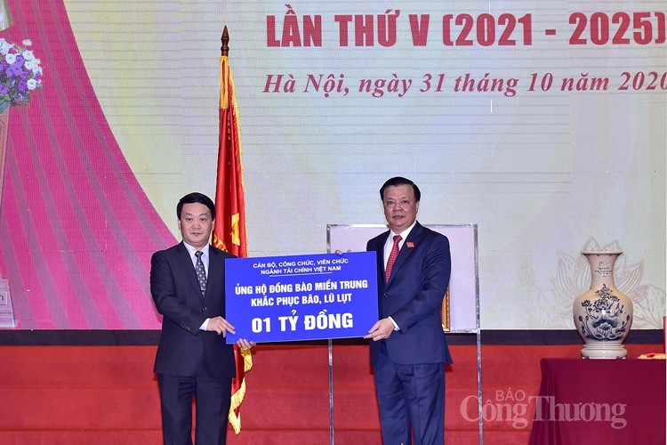 undefined 3900-a-ung-ho-mien-trung-copy