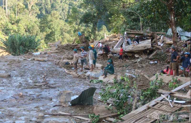 Thủy điện và thiên tai miền Trung Thủy điện và lũ lụt miền Trung: Đi tìm nguyên nhân (Bài 1)