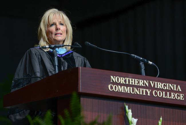 sinh vien noi ve ba Jill Biden anh 1