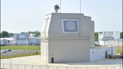 Nhật Bản cân nhắc thay thế hệ thống phòng thủ tên lửa Aegis Ashore bằng tàu lớn