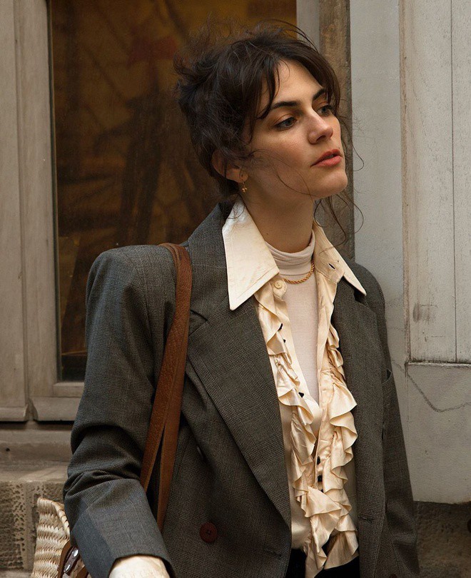 cô giáo pháp nổi tiếng vì mặc đẹp ảnh 8 co giao phap noi tieng vi mac dep anh 8