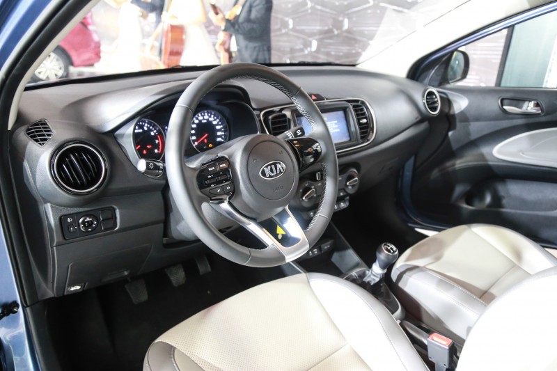 so sánh VinFast Fadil và Kia Soluto ảnh 8 so sanh VinFast Fadil va Kia Soluto anh 8