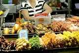Phòng tránh thực phẩm bẩn hay xây thêm bệnh viện? - Kỳ 1: Thực phẩm bẩn bủa vây, hơn 200 bệnh từ bữa ăn