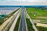 Tập đoàn Đèo Cả đề xuất đầu tư tuyến đường 10 làn, rộng 120 m kết nối Hưng Yên với sân bay Gia Bình, dự kiến khởi công vào cuối năm 2026