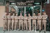 Tường Barber: Chuyên tâm đào tạo và cắt tóc miễn phí cho người dân