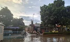 Chung cư Tân Việt (xã Hoài Đức): Cứ mưa là ngập