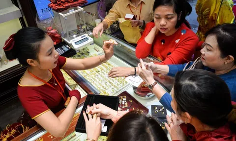 Quốc hội yêu cầu nghiên cứu giải pháp hạn chế đầu cơ, tích trữ vàng