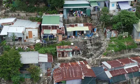 Nha Trang sẽ sớm xây chung cư cho những hộ dân sống khổ trên vách núi Chụt