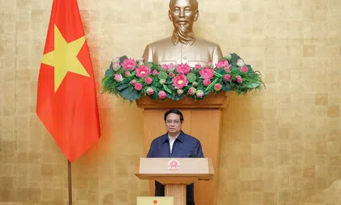 Chính phủ phấn đấu tăng trưởng 2025 đạt 8%