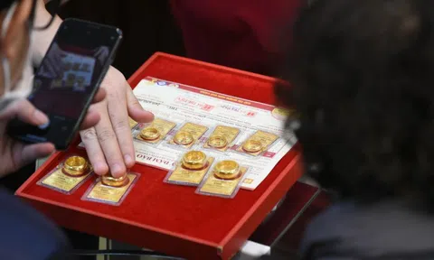 Giá vàng SJC, giá vàng nhẫn hôm nay ngày 9/12