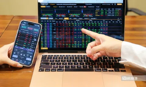 Đón loạt thông tin tích cực, chứng khoán hướng đến vùng 1.300 điểm