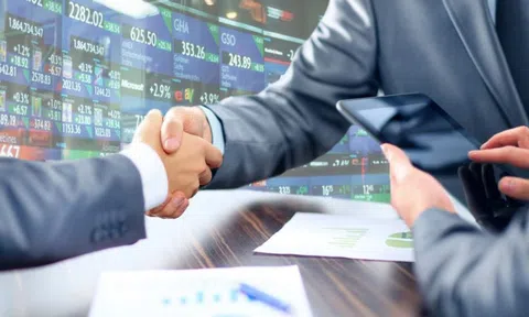 Những thương vụ bán vốn ngoại có thể xuất hiện ở ngành ngân hàng trong năm 2025