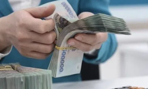 Rút tiền tiết kiệm trước hạn là gì?