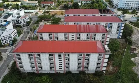 Có nên chuyển đổi công năng 2 ký túc xá bỏ hoang ở Khánh Hòa?