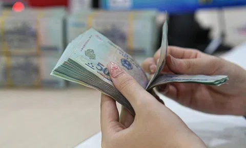 Làm thế nào để gửi tiết kiệm an toàn tại quầy và online?