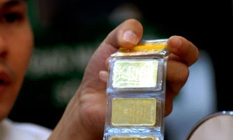 Lý do giá vàng tăng nhưng nhà đầu tư lỗ nặng
