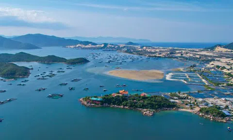 Đón 'đại bàng' đầu tư xây sân bay trên biển Khánh Hòa