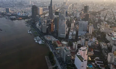 GDP Việt Nam dự báo sớm vượt Singapore