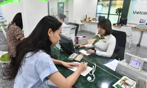 Còn 1 ngày đến hạn, ngân hàng đã xác thực bao nhiêu khách hàng?