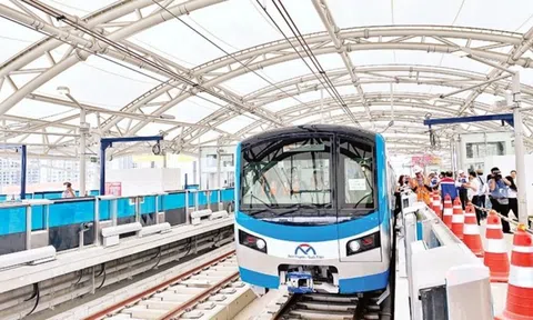 Metro Bến Thành - Suối Tiên chính thức hoạt động "đẩy" giá căn hộ chung cư dọc tuyến tăng nóng 35 - 70%, cao vượt trội so với thị trường