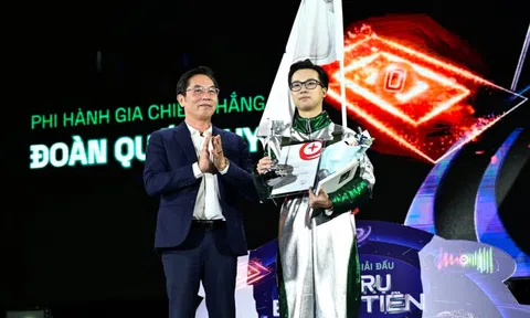 Sinh viên VinUni giành quán quân The Moneyverse 2024: Nhận về 1 tỷ tiền mặt, 1 ô tô VinFast VF 3...