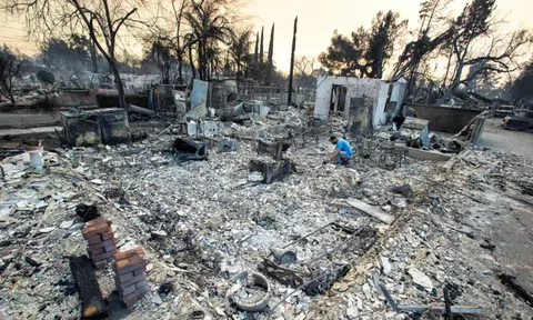 Chi phí tái thiết nhà cửa 'khổng lồ' sau vụ cháy rừng ở Los Angeles