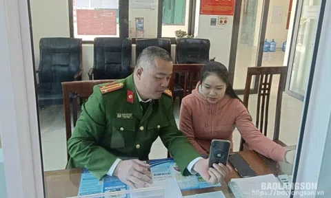 Tài khoản ngân hàng bỗng nhẫn được gần 500 triệu đồng, cô gái tại Lạng Sơn lập tức trình báo Công an