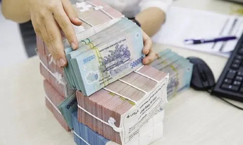 Lãi suất ngân hàng đồng loạt tăng đầu năm 2025