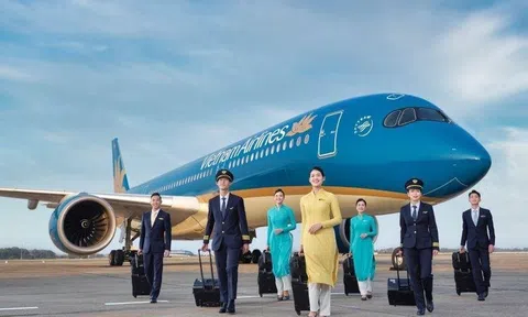 Vietnam Airlines đạt doanh thu và lãi cao kỷ lục, lương lãnh đạo là bao nhiêu?