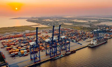 Cảng Hải Phòng tăng trưởng mạnh, thu hút nhiều nhà đầu tư lớn