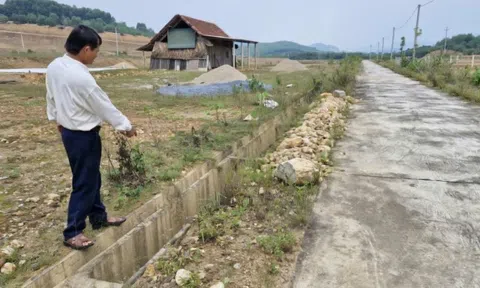 Khu tái định cư không có người định cư