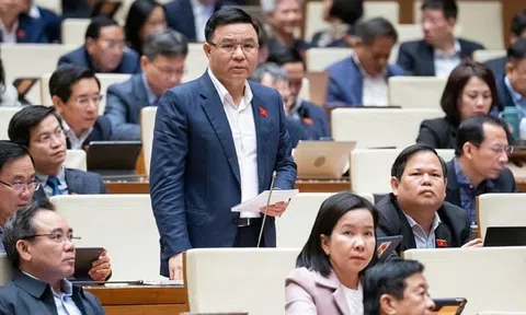 Chủ tịch PVN Lê Mạnh Hùng: Cần tránh việc sau duyệt dự án, DN phải đi xin cơ chế