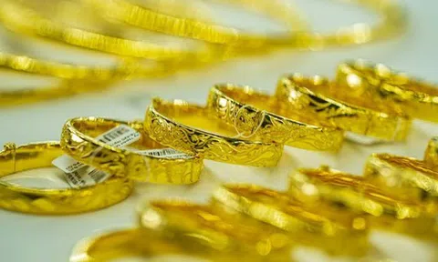 Chiều 31/3: Giá vàng nhẫn, vàng SJC tăng 1 triệu đồng mỗi lượng, tiếp tục xác lập đỉnh mới