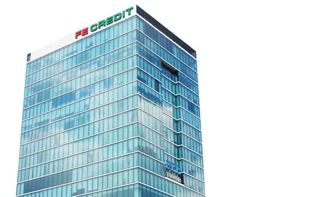 Lợi nhuận của FE CREDIT trở lại đường đua tăng trưởng