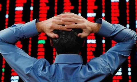 Cổ phiếu dệt may, thủy sản đồng loạt giảm sàn sau công bố thuế đối ứng của Tổng thống Donald Trump