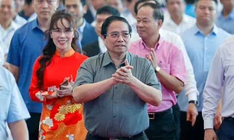 Khánh thành nhà ga T3, tỷ phú Nguyễn Thị Phương Thảo tự hào: Minh chứng cho khát vọng đưa Việt Nam trở thành trung tâm công nghệ, logistics và hàng không thông minh