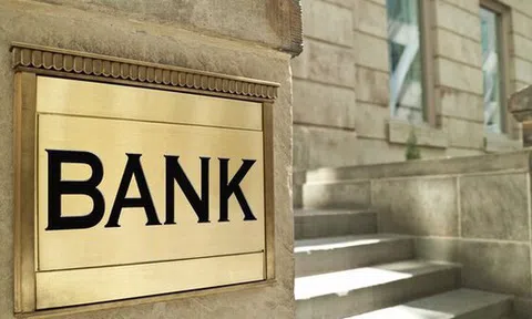 Một cổ phiếu ngân hàng tăng 20% sau 2 phiên