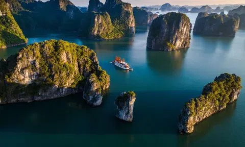 Quảng Ninh đặt “KPI” thu 14.720 tỷ từ du lịch trong quý 2/2025