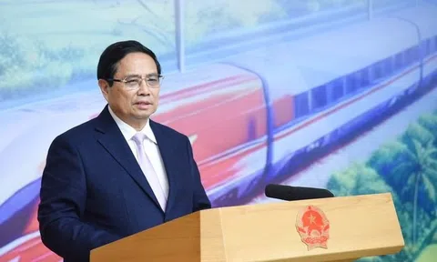 Thủ tướng chỉ đạo thành lập Tập đoàn lớn, dốc sức xây dựng ngành công nghiệp đường sắt Việt Nam