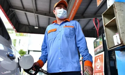 Giá xăng giảm sau nghỉ lễ