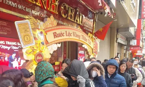 Cảnh báo rủi ro ‘mũ vàng’ ngày vía Thần tài