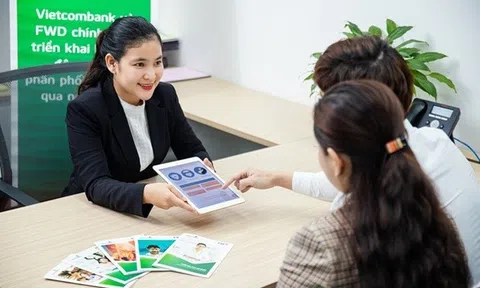 Bancassurance - Từ đỉnh cao lợi nhuận đến cuộc khủng hoảng niềm tin