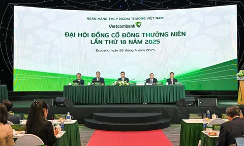 ĐHĐCĐ Vietcombank: Thông qua tăng vốn điều lệ lên gần 89.000 tỷ đồng, bầu bổ sung thành viên HĐQT