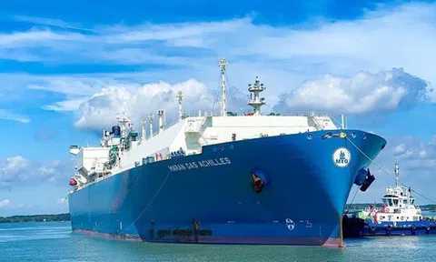 Một tàu 'vàng lỏng' sẽ được đưa về kho cảng 300 triệu USD Thị Vải trong tháng này